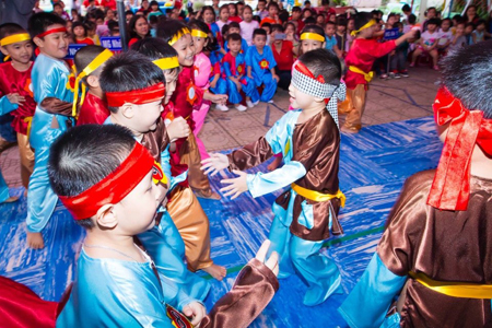 Trường Mầm non 3-2: Hội thi "Bé với trò chơi dân gian"