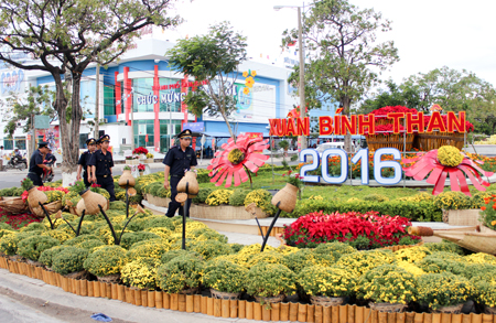 Cam Ranh: Chuẩn bị Tết thiết thực, tiết kiệm