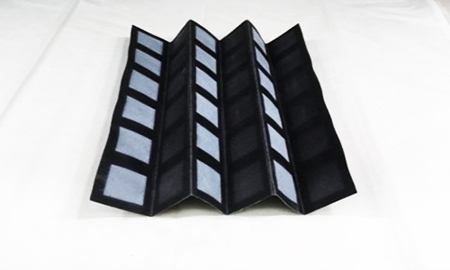 Pin giấy tạo ra điện nhờ vi khuẩn nước thải