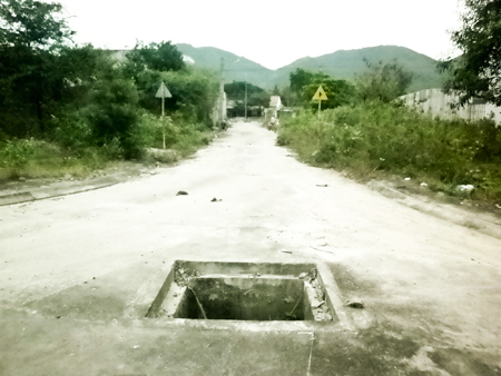 Hố ga không nắp đậy