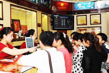 Giá vàng ngày 8/1/2017: Tăng vọt bứt phá