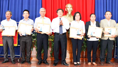 Ngành Thuế tỉnh Khánh Hòa: Cán đích ấn tượng