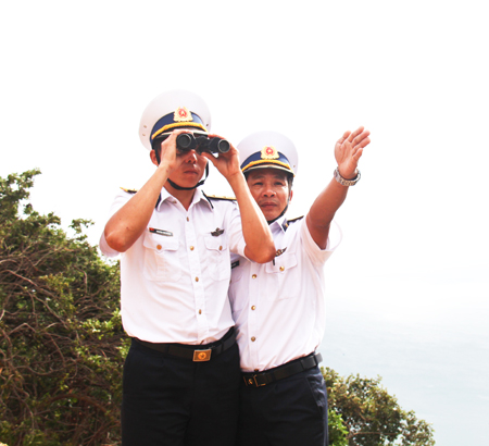 &quot;Mắt thần&quot; giữ biển