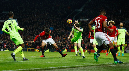 Manchester United đã có những tiến bộ rất rõ ràng so với thời gian đầu mùa giải.