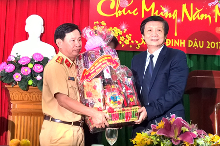 Lãnh đạo tỉnh thăm, chúc Tết một số đơn vị, doanh nghiệp