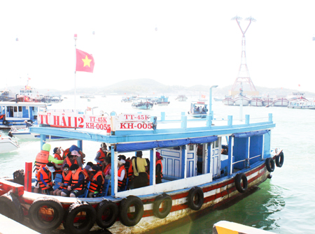 Một góc Bến tàu du lịch Cầu Đá