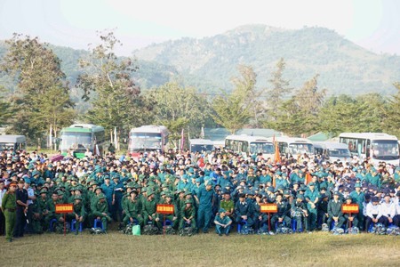 Tập trung tổ chức tốt công tác giao quân năm 2017