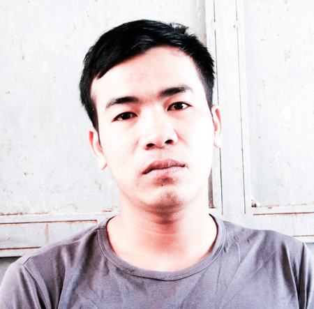 Đầu trộm đuôi cướp