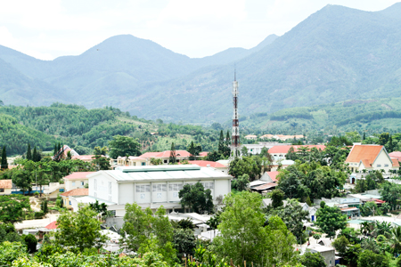 Khánh Sơn: Chú trọng công tác luân chuyển cán bộ