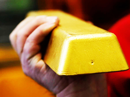 Kỷ lục đầu 2017, vượt đỉnh và biến động