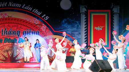 Lắng đọng cảm xúc đêm thơ Nguyên tiêu