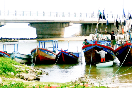 Xây xong, sao không dọn?