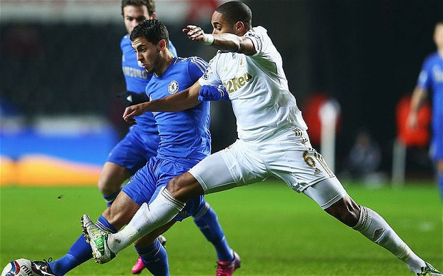 Chelsea của huấn luyện viên Antonio Conte đang băng băng về đích.