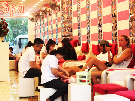 Nha Trang: Nở rộ dịch vụ Spa