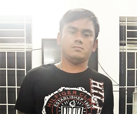 Bị truy nã vẫn đi cướp