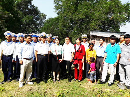 Xây dựng 4 nhà tình nghĩa tại xã Cam Thịnh Tây