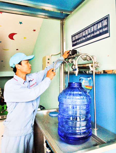 Nước sạch cho trẻ mầm non: Cần cộng đồng chung tay