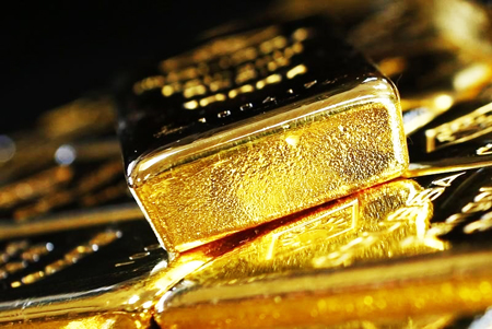 Giá vàng hôm nay 13/3: Giảm sâu vì áp lực tăng lãi suất USD