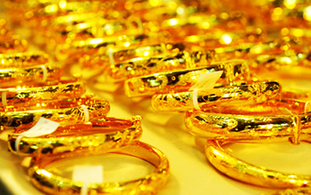 Giá vàng trong nước và thế giới đều giảm