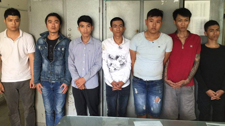 Một số đối tượng bị bắt.