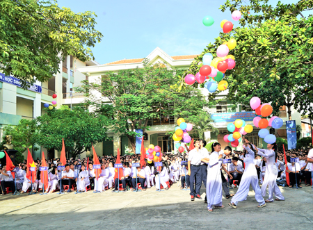 Trường THPT chuyên Lê Quý Đôn: Cần đổi mới để nâng cao chất lượng