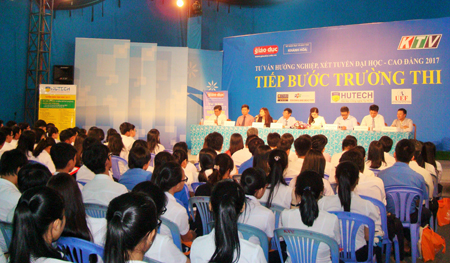 Chương trình &quot;Tiếp bước trường thi&quot; 2017