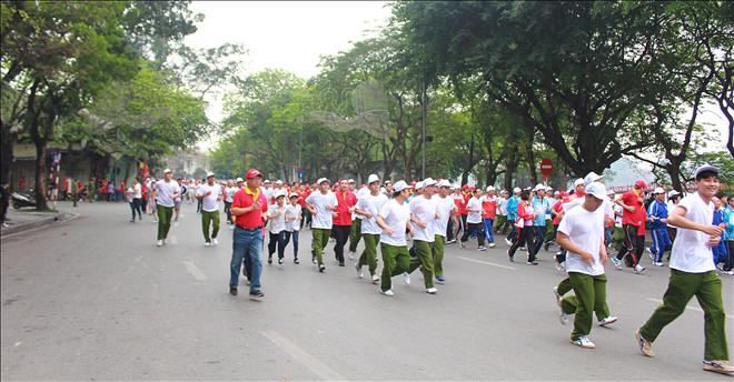 7 triệu người tham gia ngày chạy Olympic vì sức khỏe toàn dân 2017