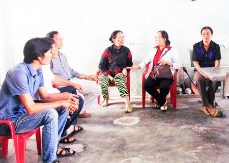 Tuyên truyền bình đẳng giới, phòng chống bạo lực gia đình tại hộ dân ở xã Vạn Thắng