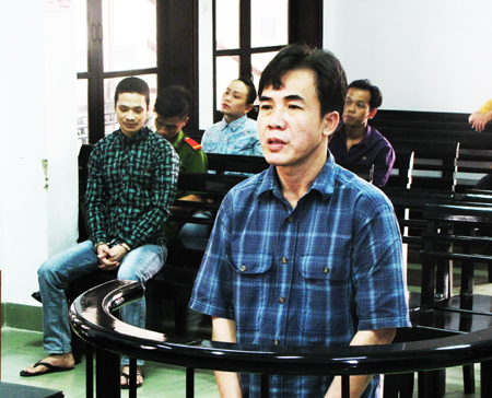 Liên tục đi tù vì ma túy