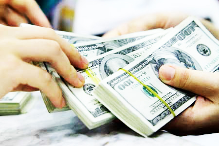 Ngân hàng giảm giá USD