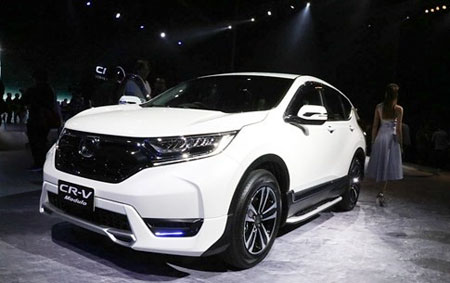 Honda CR-V 7 chỗ có giá từ1,399 - 1,699 triệu baht, tương đương 919 triệu đồng đến 1,12 tỉ đồng