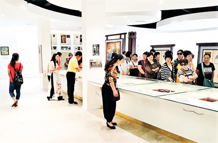 Trang trại Hoàng Trầm: Sản phẩm du lịch mới