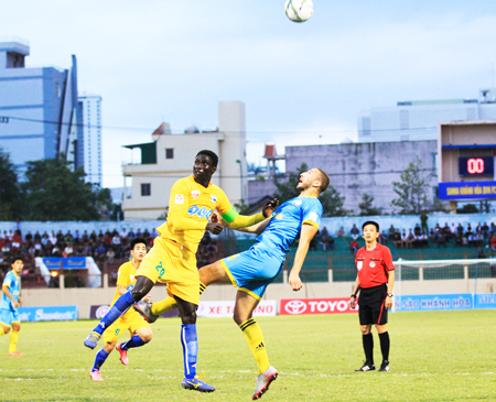SHB Đà Nẵng - Sanna Khánh Hòa - Biển Việt Nam: Derby đầy chất lửa