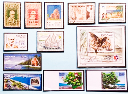 Tem thắng cảnh Nha Trang phát hành ngày 2-4