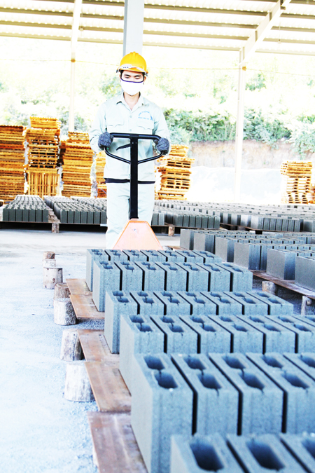 Đẩy mạnh tuyên truyền sử dụng vật liệu xây không nung