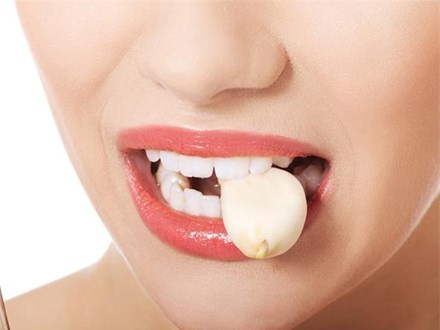 9 điều cấm kỵ khi ăn tỏi