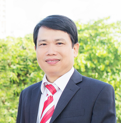 Ông Trần Duy Hưng - Tỉnh ủy viên, Tổng Biên tập Báo Khánh Hòa 