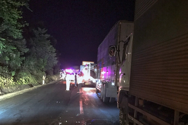 Đèo Cả tiếp tục tắc nghẽn