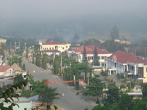 Quan tâm triển khai thực hiện Chương trình phát triển kinh tế - xã hội miền núi