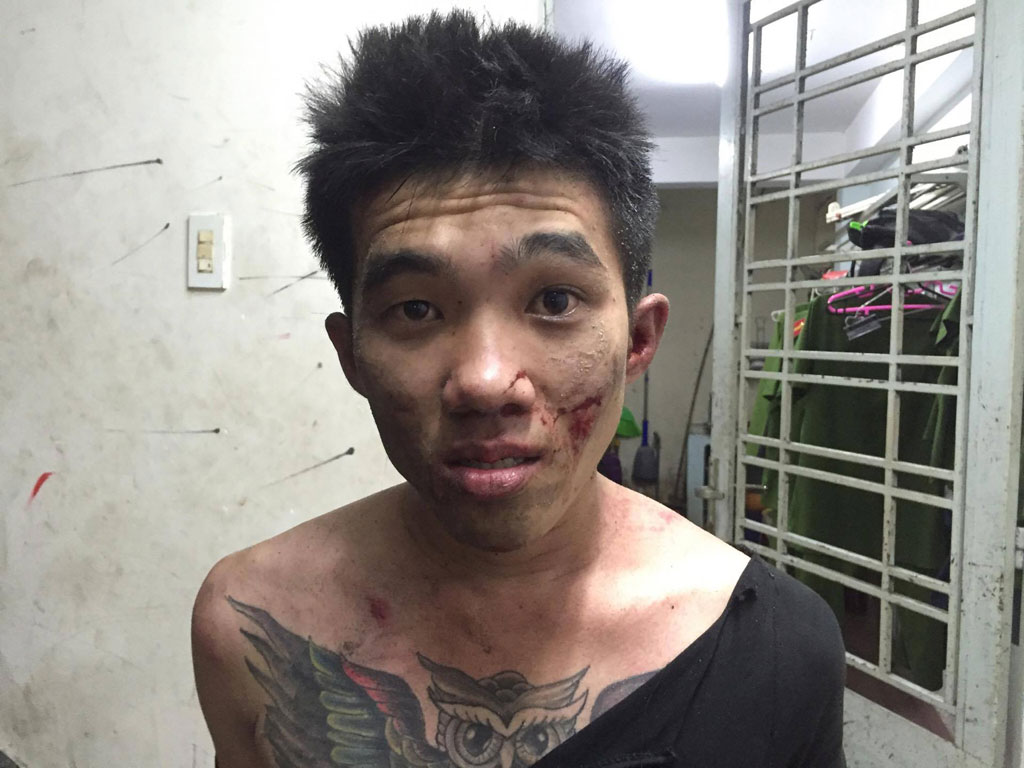 Bắt đối tượng ngáo đá, dùng bình xịt hơi cay tấn công Cảnh sát 113