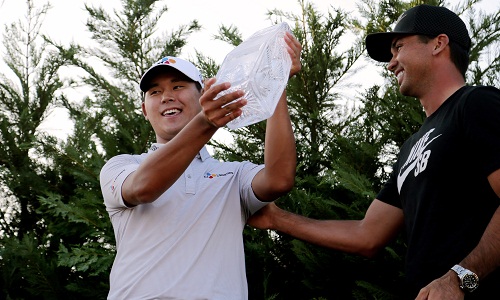 Golfer Hàn Quốc lập nhiều kỷ lục khi vô địch Players Championship