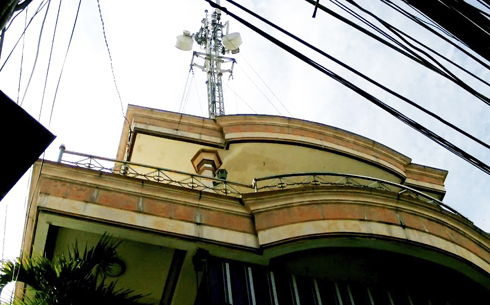 Sét đánh trụ phát sóng viễn thông