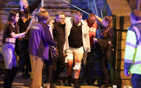 Đánh bom khủng bố đẫm máu tại Anh: 19 người chết, 50 người bị thương