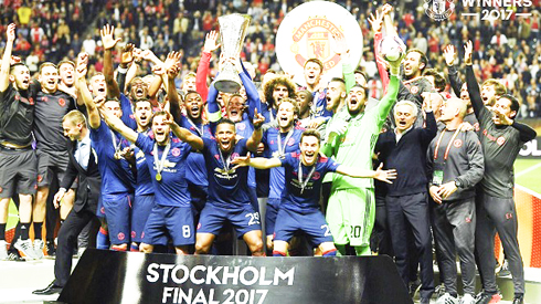 Canh bạc thành công cho Mourinho