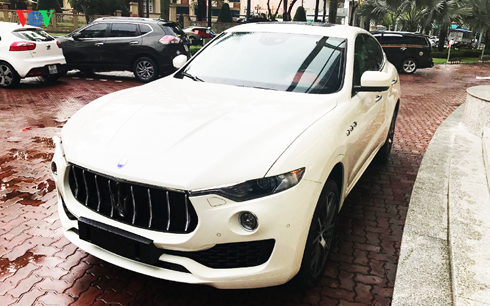 Cận cảnh Maserati Levante S hơn 7 tỷ đồng vừa về Việt Nam