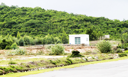 Khu công nghiệp Ninh Thủy: Khó khăn giải phóng mặt bằng