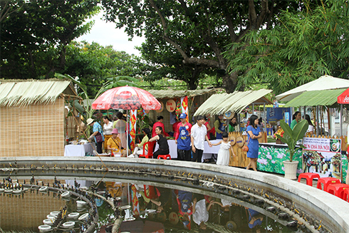 Hội thi ẩm thực truyền thống quê hương