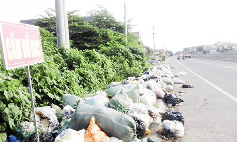 Cấm nhưng vẫn đổ