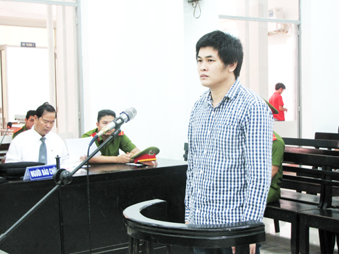 Đâm chết người vì xích mích giao thông