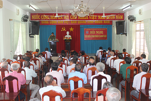 Tuyên tuyền phong trào bảo vệ an ninh tổ quốc cho gần 100 chức sắc Công giáo